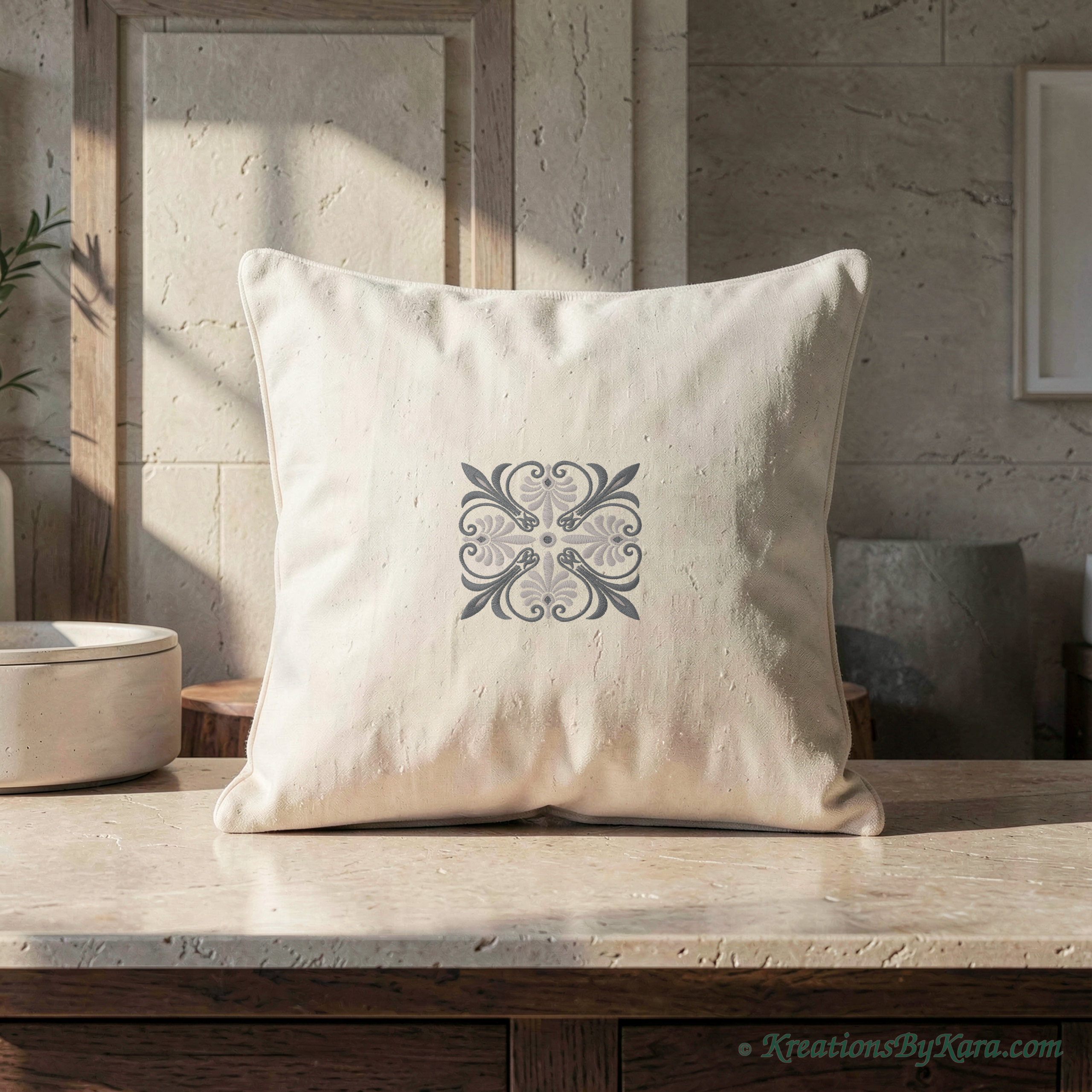 Royal Quilt Block Free Embroidery Designs